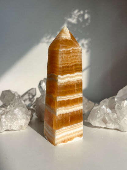 Oranžinio Kalcito bokštelis