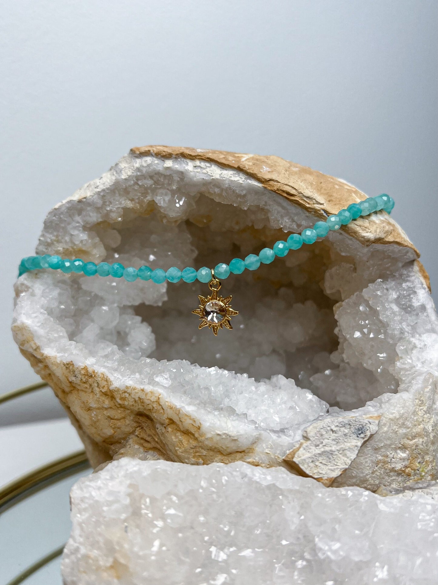 Amazonito vėrinys su saulute, 4mm