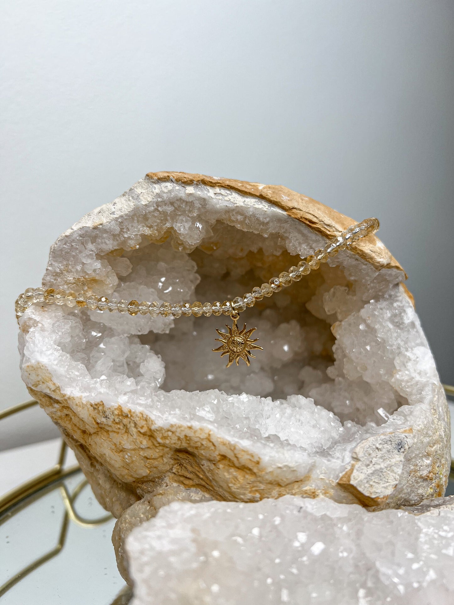 Citrino vėrinys su saulute, 4x3mm