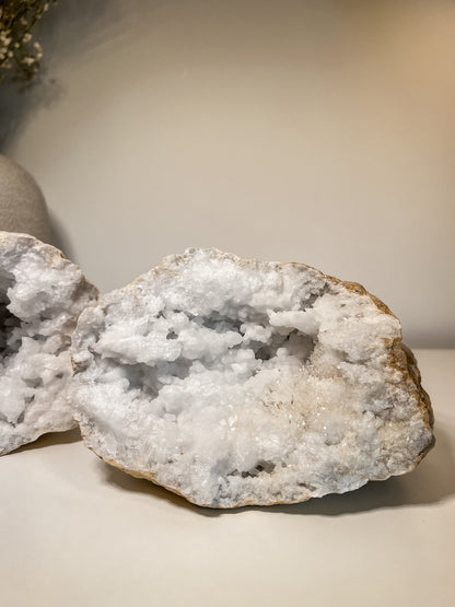 Kalcito Geoda, abi pusėlės, 4,2 kg